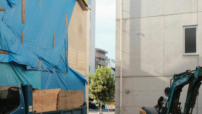 都市部 建設現場 重機